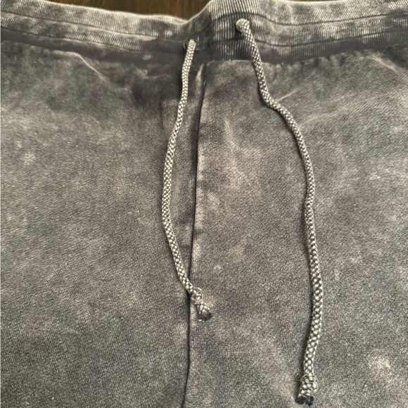 GoodThreads Stonewashed Fleece lined joggers - Picture 2 of 8